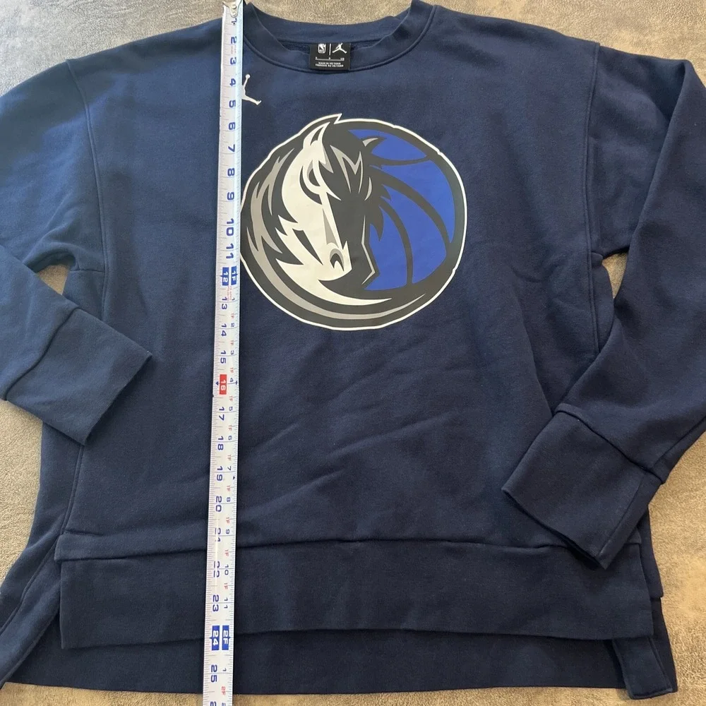 Nike Air Jordan Dallas Mavericks Sweatshirt Men's Small Blue‎ Pullover Crew